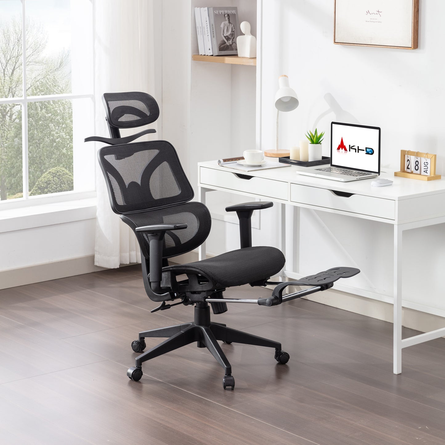 VECELO Ergonomic High Back Mesh Office Chair with Retractable Footrest, Backrest Tilt Function Adjustable, Black