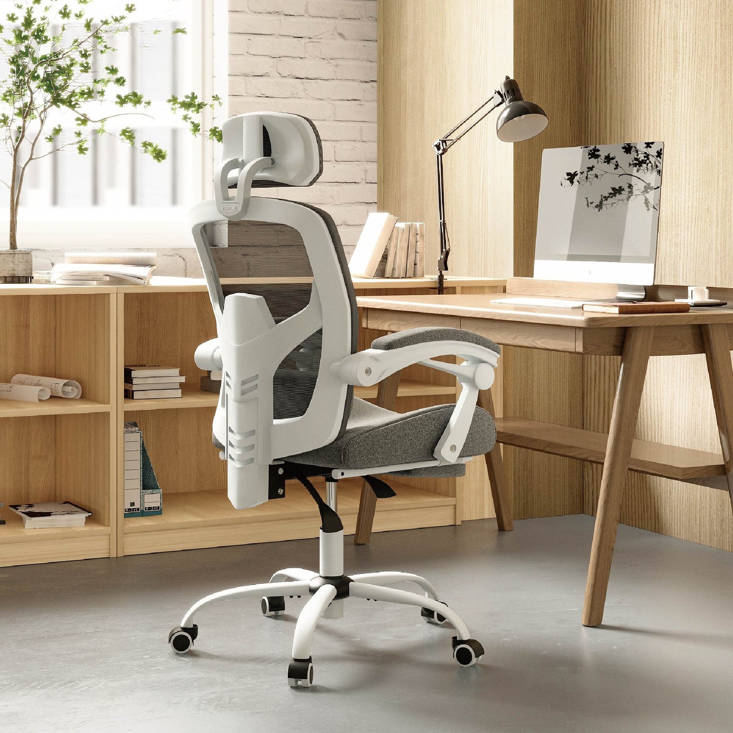 Home Office Desk Chair with Footrest and Headrest, High-Back Mesh Rolling Swivel Reclining Chairs with Wheels, Comfortable Headrest, Lumbar Support, Comfy Arms for Home, Office, Gaming, Student